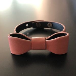 BOW BRACELET